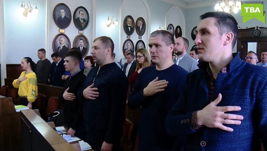 Влада планує вдвічі скоротити кількість місцевих депутатів