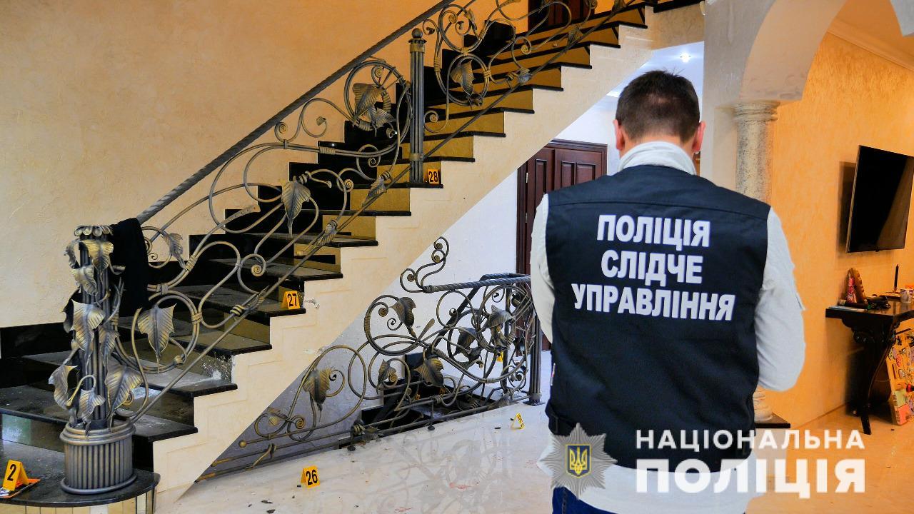 Стрілянина у Годилові: поранено двох поліцейських
